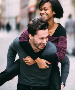 Happy NYC New York Couples Meeting Others With Herpes